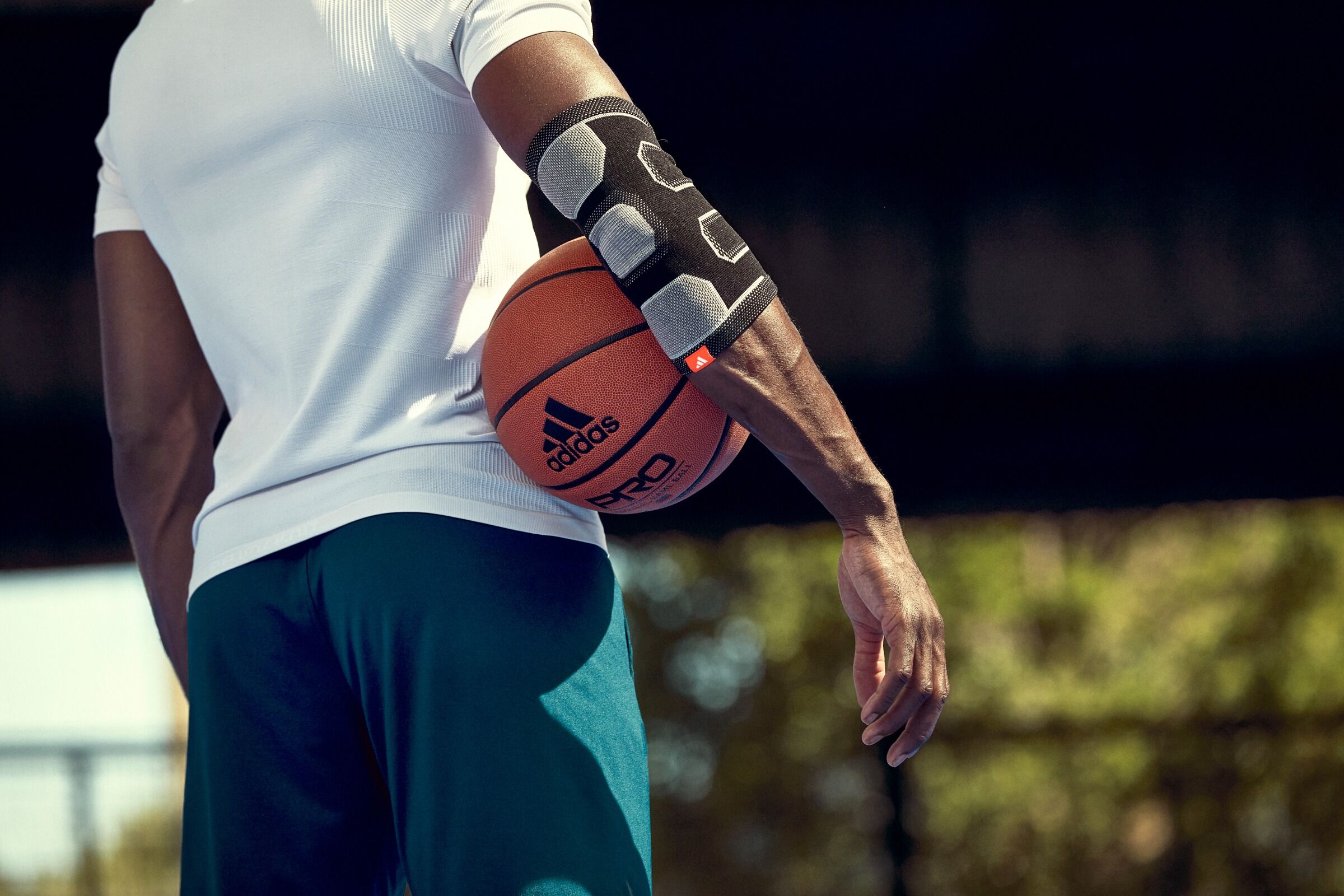 Elbow Support - Black